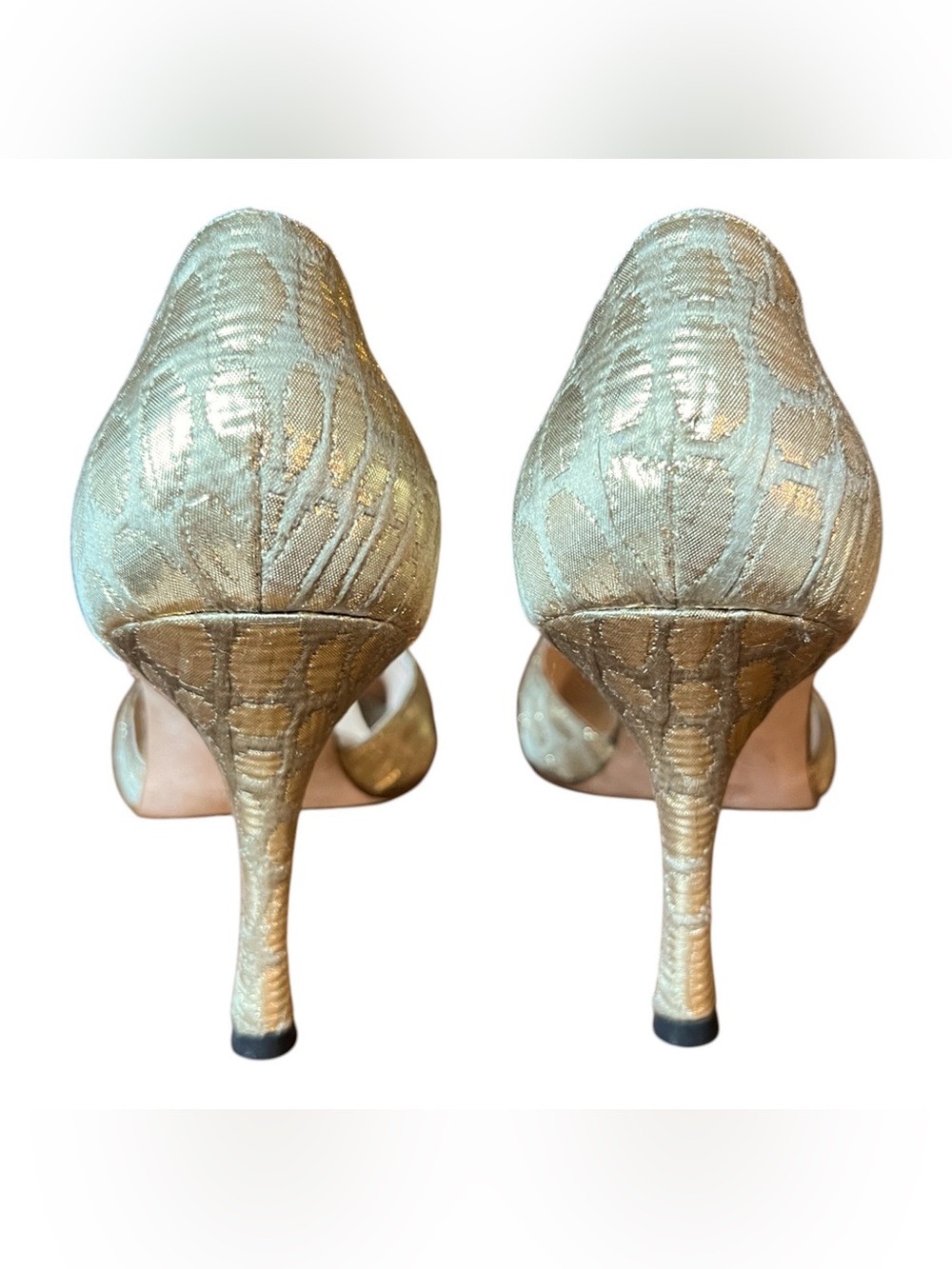 Manolo Blahnik Sedarby D'Orsay Heels - Picture 7 of 16